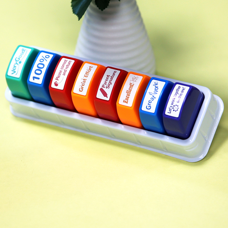 8 طوابع للمعلمين، طوابع تحبير  - مراجعة Self Inking Stamp وسعره